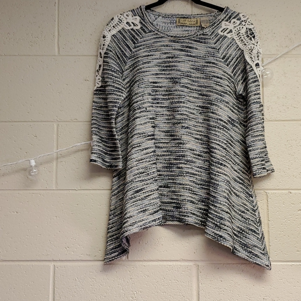 Life Style Sweater Shirt